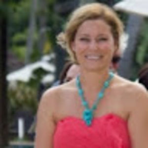 Meet your Posher, Holly